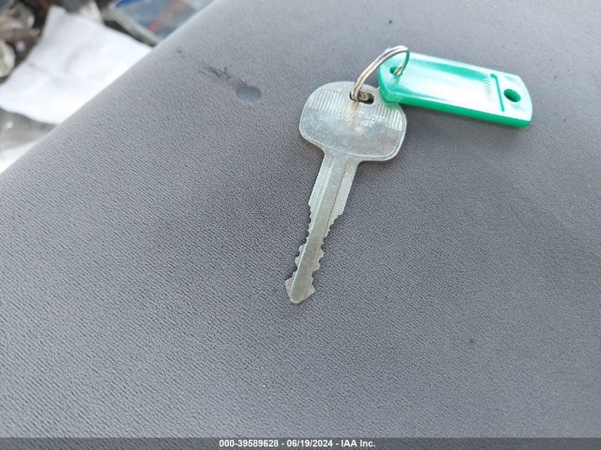 2015 Isuzu Npr Hd Reg VIN: 54DC4W1C7FS805953 Lot: 39589628