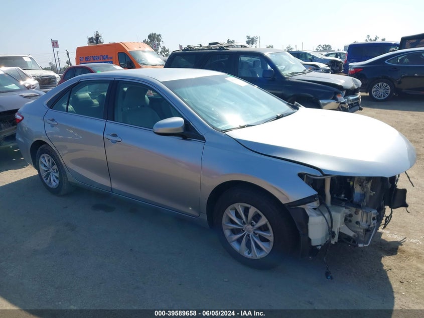 2015 Toyota Camry Le VIN: 4T4BF1FK2FR459992 Lot: 39589658