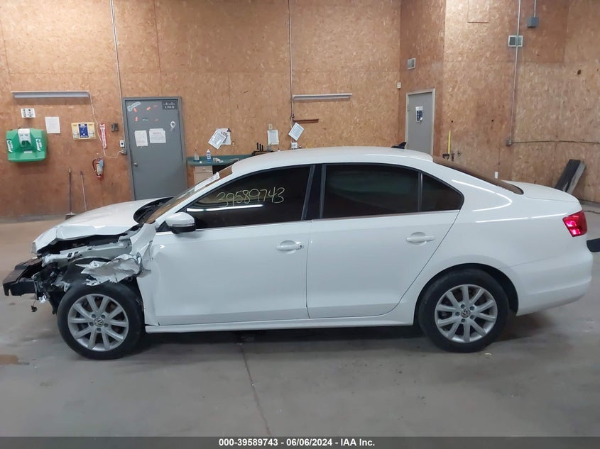 2013 Volkswagen Jetta 2.5L Se VIN: 3VWDP7AJ4DM300475 Lot: 39589743