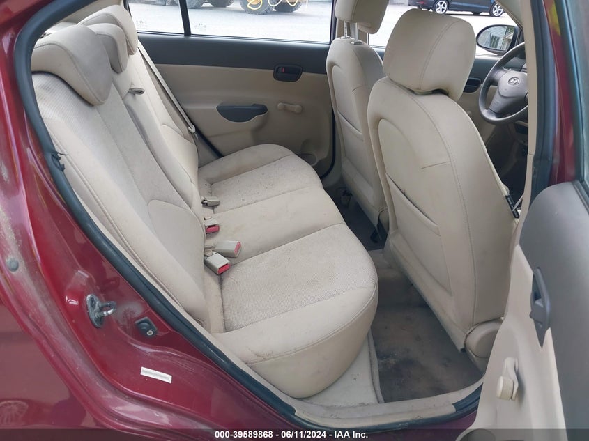 2007 Hyundai Accent Gls VIN: KMHCN46C97U148198 Lot: 39589868