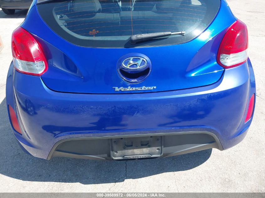 2013 Hyundai Veloster Base W/Black VIN: KMHTC6AD0DU140908 Lot: 39589972