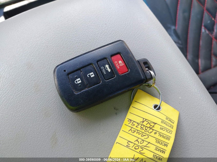 2013 Toyota Camry Hybrid Le VIN: 4T1BD1FK3DU088256 Lot: 39590009