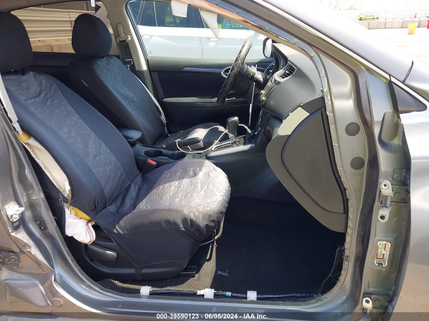 VIN 3N1AB7AP0JY205895 2018 NISSAN SENTRA SR