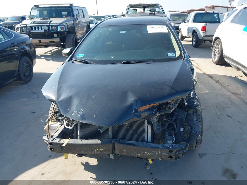 2015 Toyota Corolla Le VIN: 5YFBURHE3FP312247 Lot: 39590236