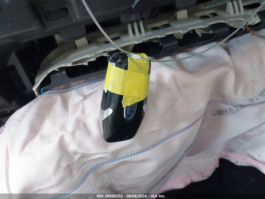 2015 Ford Edge Titanium VIN: 2FMTK3K8XFBB89285 Lot: 39590252