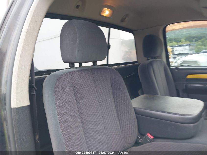 2005 Dodge Ram 1500 Slt/Laramie VIN: 1D7HU16D35J549528 Lot: 39590317