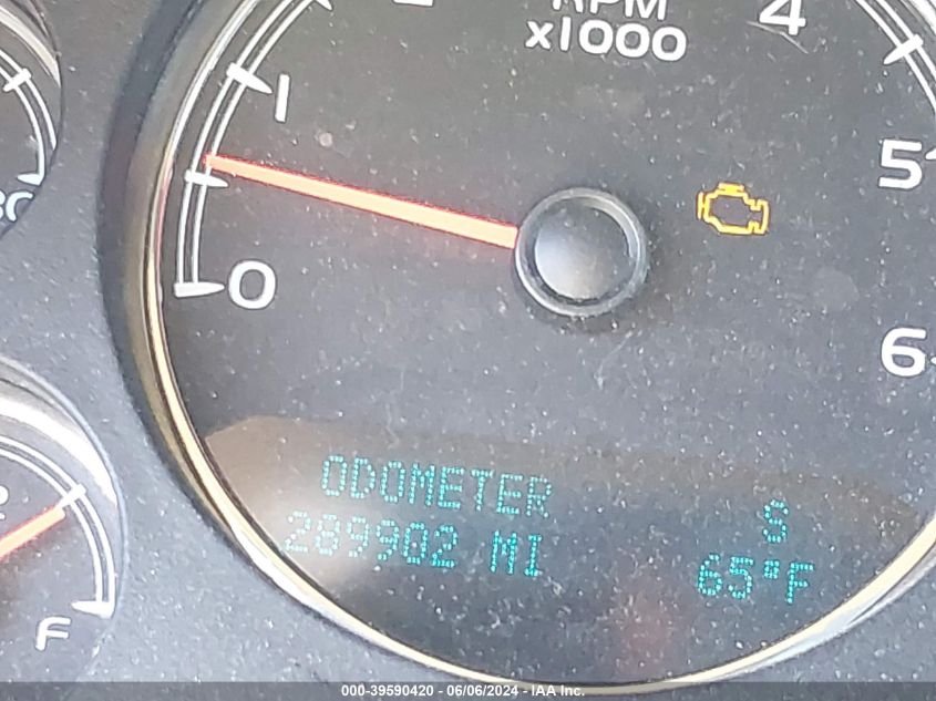 2012 GMC Yukon Xl 1500 K1500 Slt VIN: 1GKS2KE74CR196551 Lot: 39590420