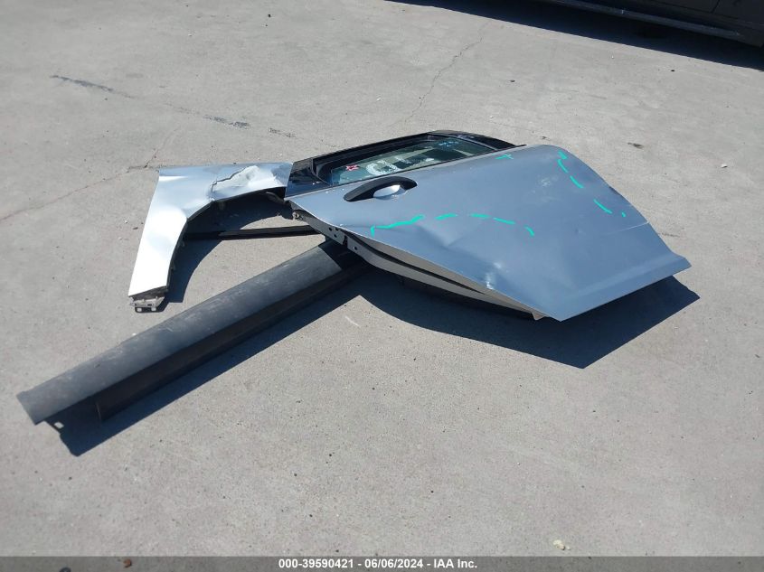 2018 Ford Focus S VIN: 1FADP3E20JL223153 Lot: 39590421