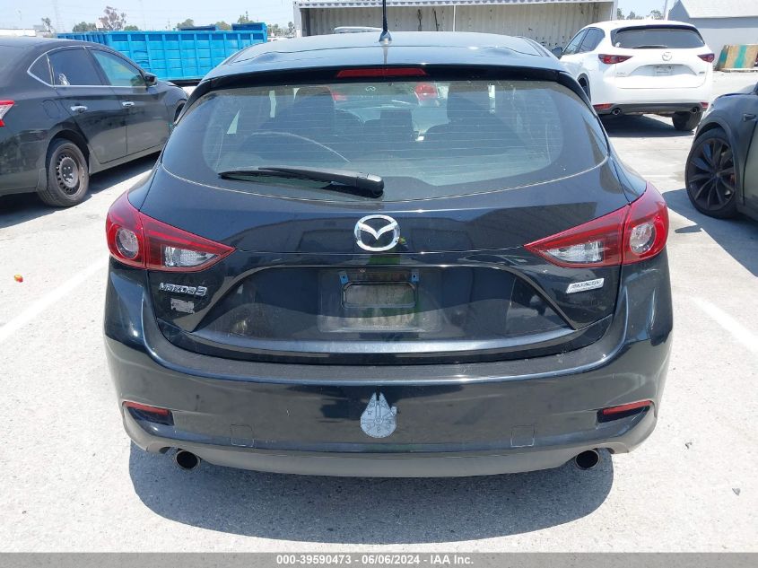 2018 Mazda Mazda3 5-Door Touring VIN: 3MZBN1L35JM195059 Lot: 39590473