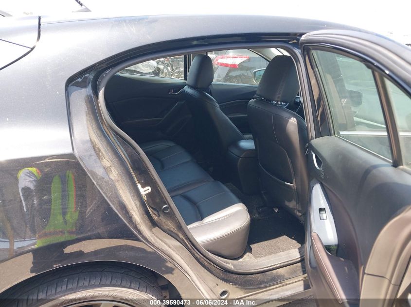 2018 Mazda Mazda3 5-Door Touring VIN: 3MZBN1L35JM195059 Lot: 39590473