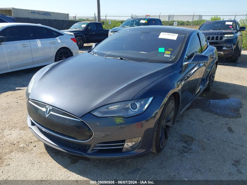 2014 Tesla Model S P85 VIN: 5YJSA1H17EFP55731 Lot: 39590505