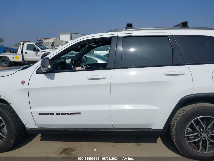 2017 Jeep Grand Cherokee Trailhawk 4X4 VIN: 1C4RJFLT2HC816201 Lot: 39590518