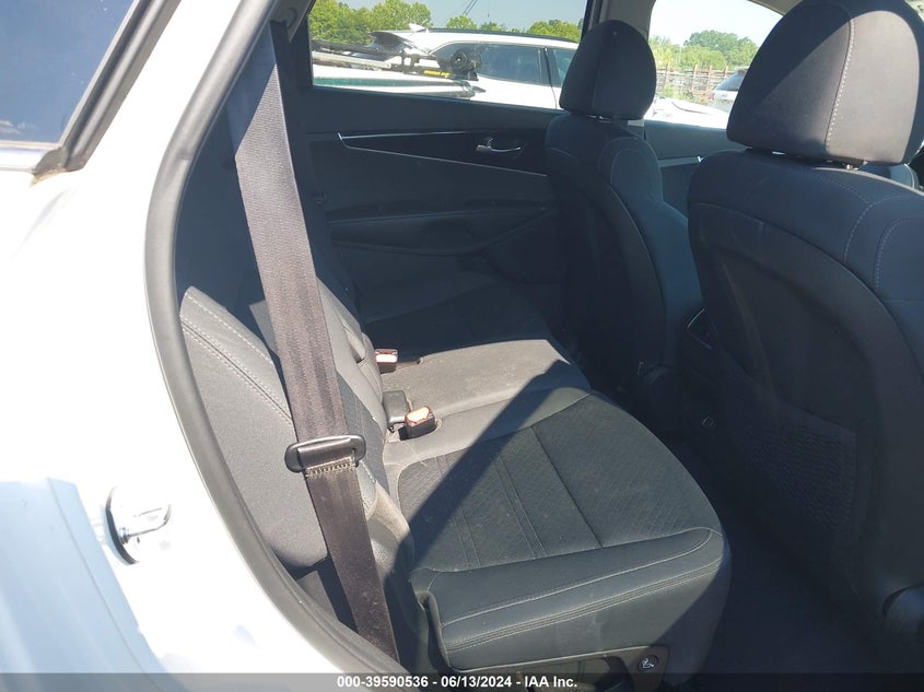 2020 Kia Sorento 2.4L L VIN: 5XYPG4A35LG642836 Lot: 39590536