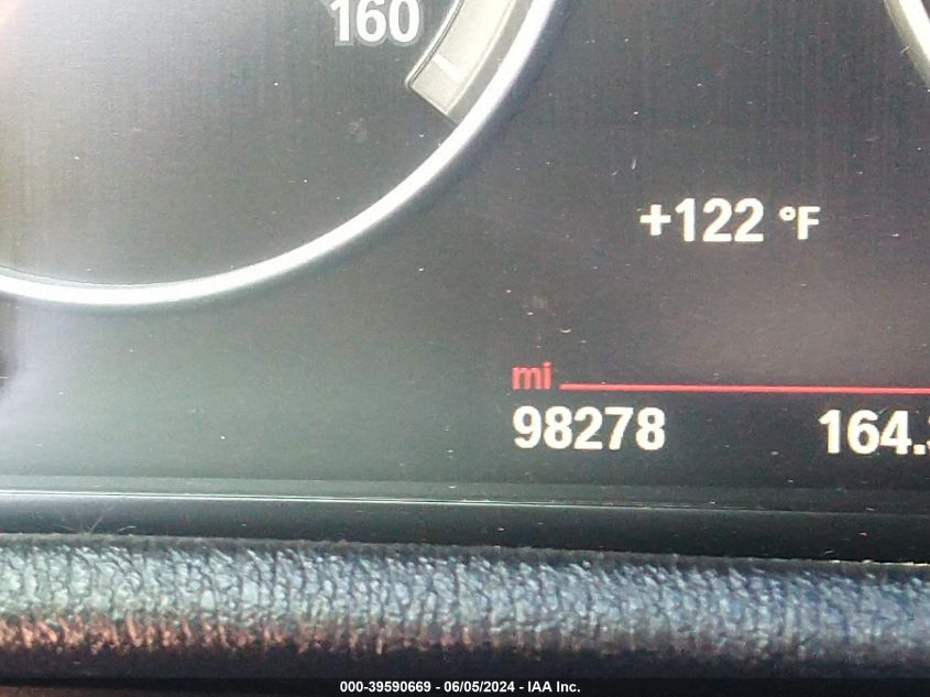 2018 BMW X4 xDrive28I VIN: 5UXXW3C52J0T82490 Lot: 39590669