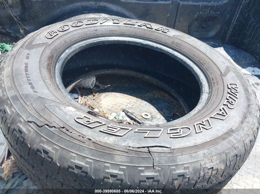 2005 Ford F-150 Fx4/Lariat/Xlt VIN: 1FTPW14555KF08372 Lot: 39590685