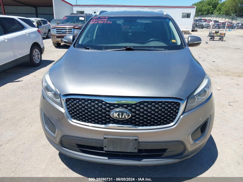 2016 Kia Sorento 2.4L Lx VIN: 5XYPGDA32GG083722 Lot: 39590731