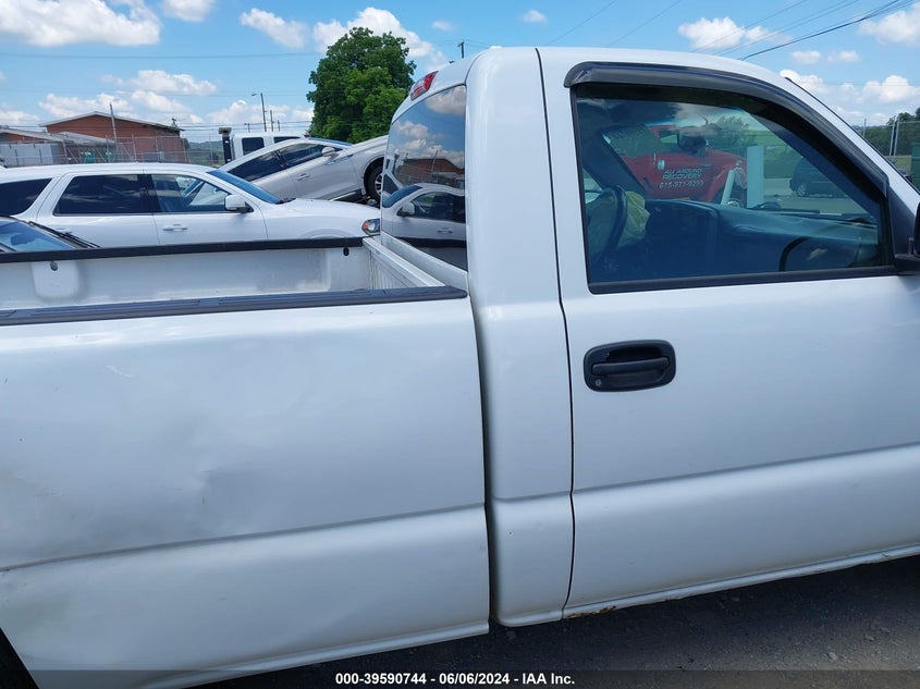 2004 Chevrolet Silverado C1500 VIN: 1GCPC14V34Z266459 Lot: 39590744