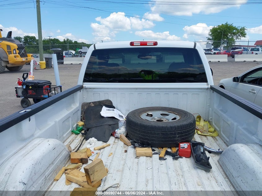 2004 Chevrolet Silverado C1500 VIN: 1GCPC14V34Z266459 Lot: 39590744