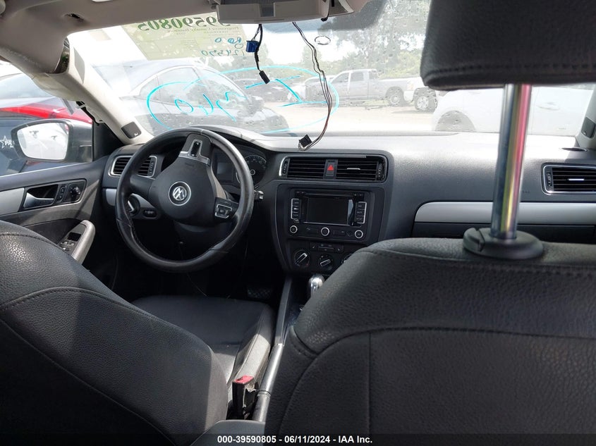 2012 Volkswagen Jetta 2.5L Sel VIN: 3VWLX7AJ4CM408198 Lot: 39590805