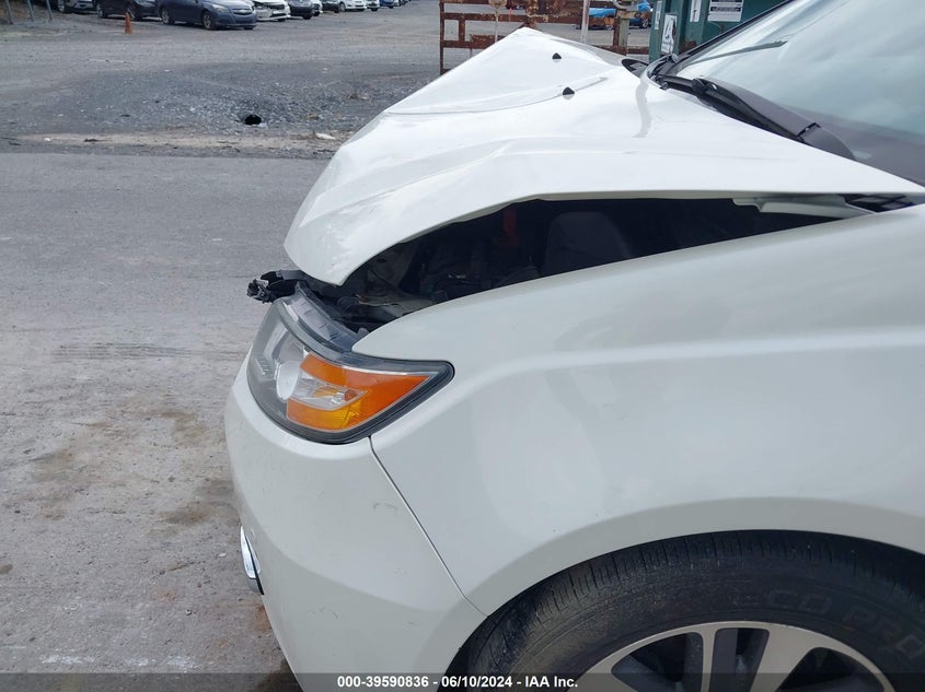 2015 Honda Odyssey Touring/Touring Elite VIN: 5FNRL5H97FB093981 Lot: 39590836