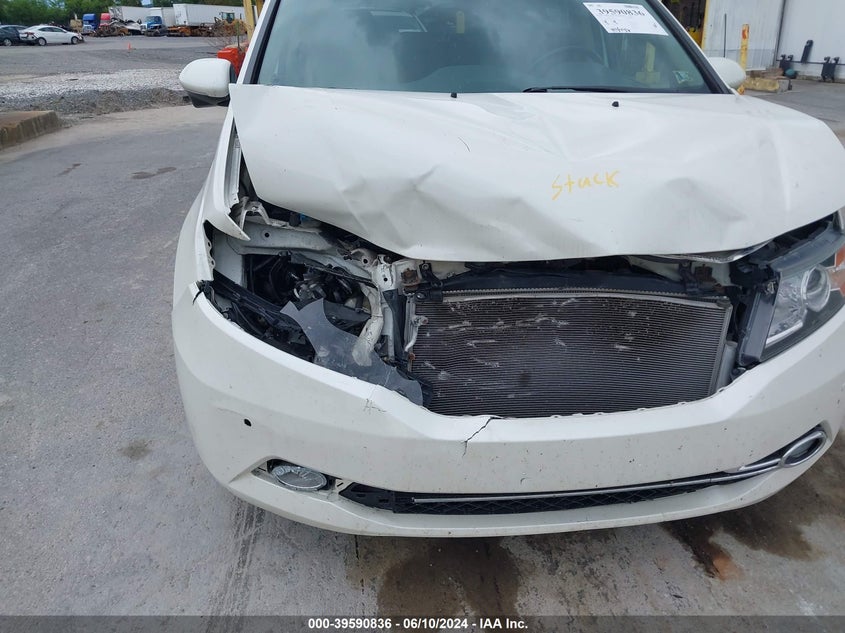 2015 Honda Odyssey Touring/Touring Elite VIN: 5FNRL5H97FB093981 Lot: 39590836