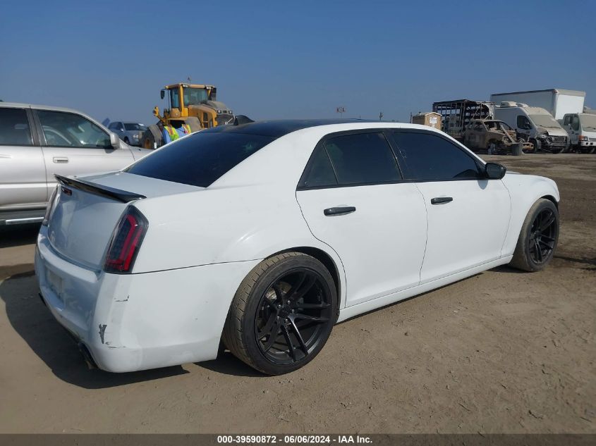 2011 Chrysler 300C VIN: 2C3CA6CT2BH585735 Lot: 39590872