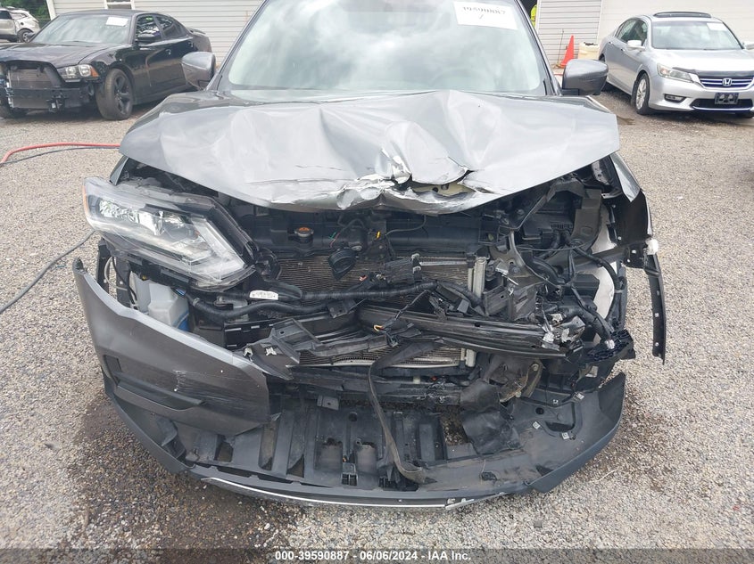 2018 Nissan Rogue Sv VIN: 5N1AT2MV6JC835271 Lot: 39590887