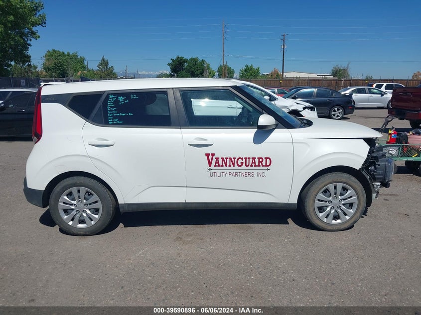 2021 KIA SOUL LX - KNDJ23AU9M7760409