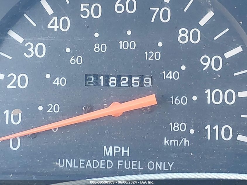 2000 Toyota Tacoma Xtracab VIN: 4TAVL52N9YZ684441 Lot: 39590909