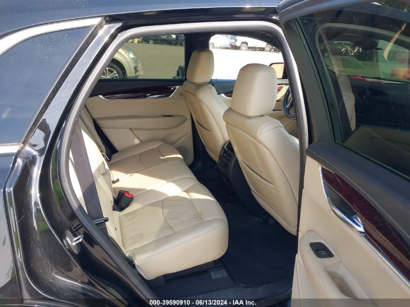 2017 Cadillac Xt5 Luxury VIN: 1GYKNDRS7HZ282130 Lot: 39590910