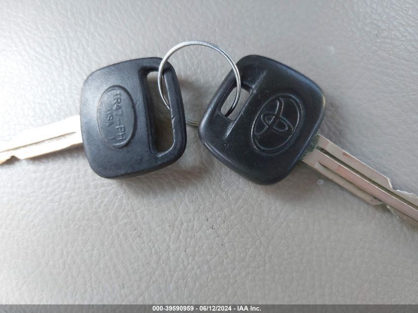 2007 Toyota Yaris VIN: JTDBT923271044176 Lot: 39590959