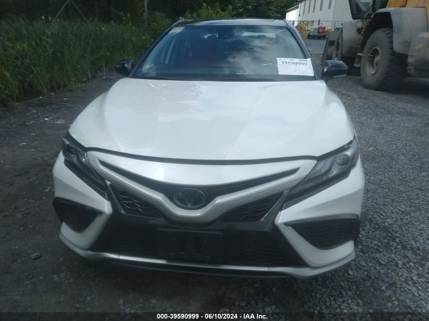 2022 Toyota Camry Xse Hybrid VIN: 4T1K31AK7NU035832 Lot: 39590999