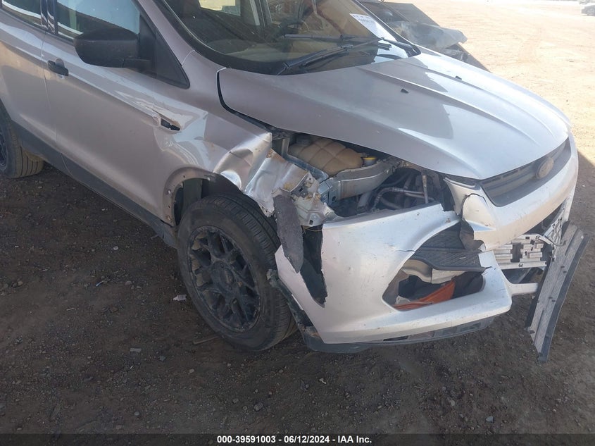 2015 Ford Escape S VIN: 1FMCU0F74FUA17533 Lot: 39591003