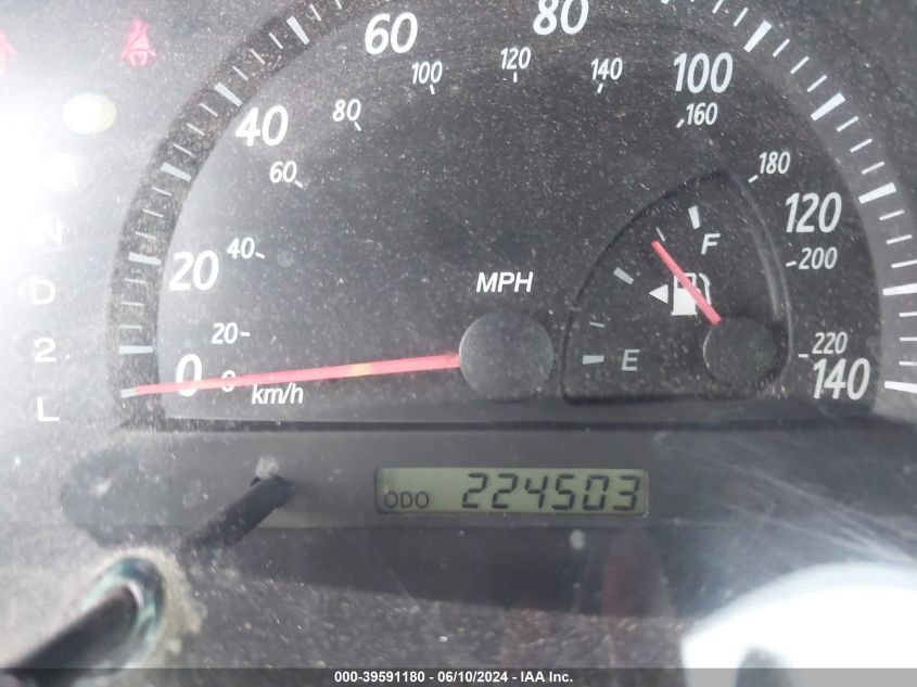 2003 Toyota Camry Le VIN: 4T1BF32K73U037708 Lot: 39591180