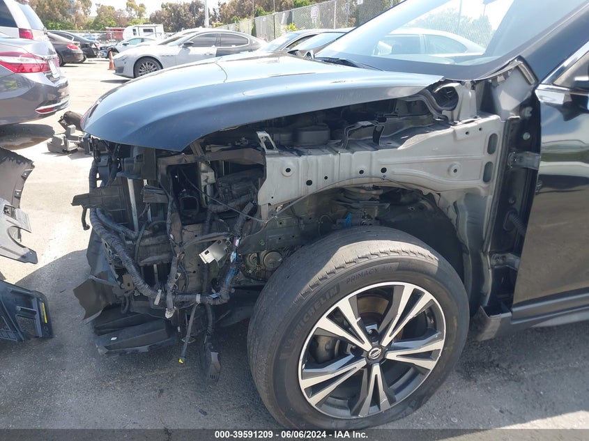 2019 Nissan Rogue Sv VIN: JN8AT2MT5KW256330 Lot: 39591209