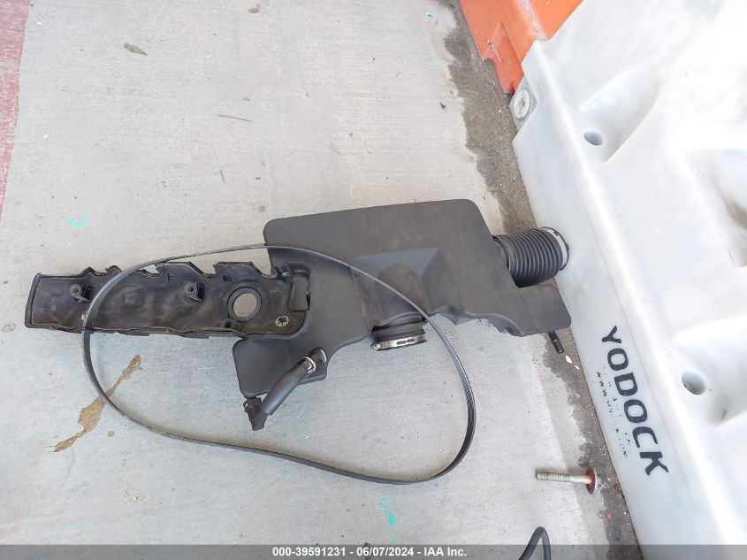 2016 Chevrolet Tahoe Ls VIN: 1GNSCAKC1GR237865 Lot: 39591231