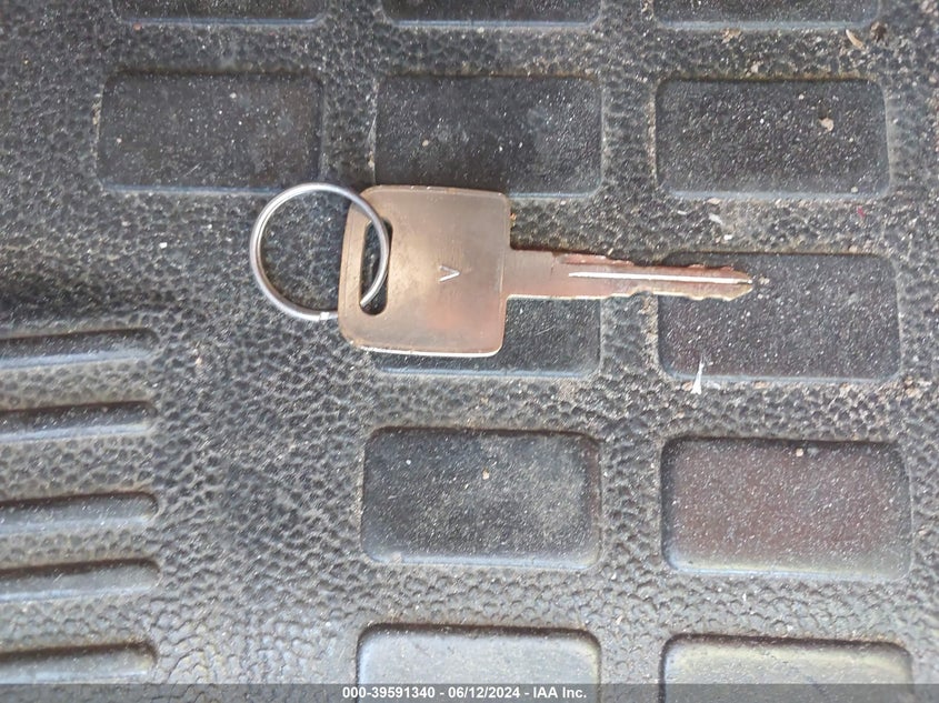 2015 Volvo Vn Vnl VIN: 4V4NC9EH4FN933349 Lot: 39591340