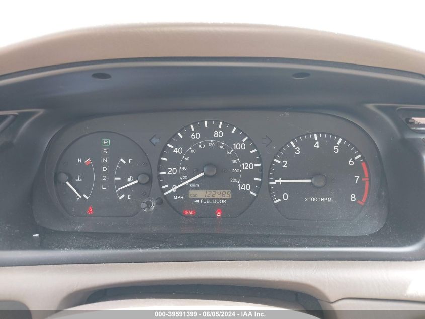 2000 Toyota Camry Le VIN: JT2BG22KXY0430024 Lot: 39591399