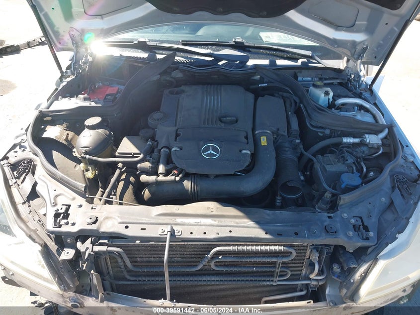 2014 Mercedes-Benz C 250 Luxury/Sport VIN: WDDGF4HB1EG249678 Lot: 39591442