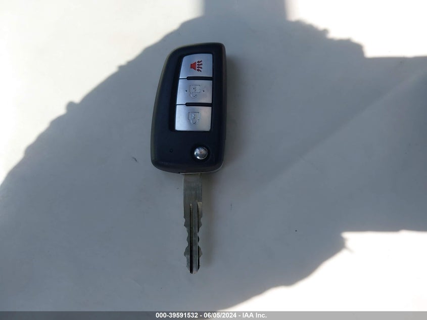 2017 Nissan Rogue S VIN: JN8AT2MT5HW154793 Lot: 39591532