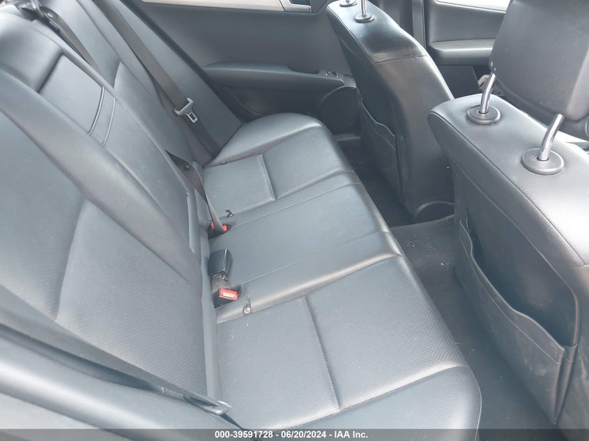 2014 Mercedes-Benz C 300 VIN: WDDGF8AB7EG253056 Lot: 39591728