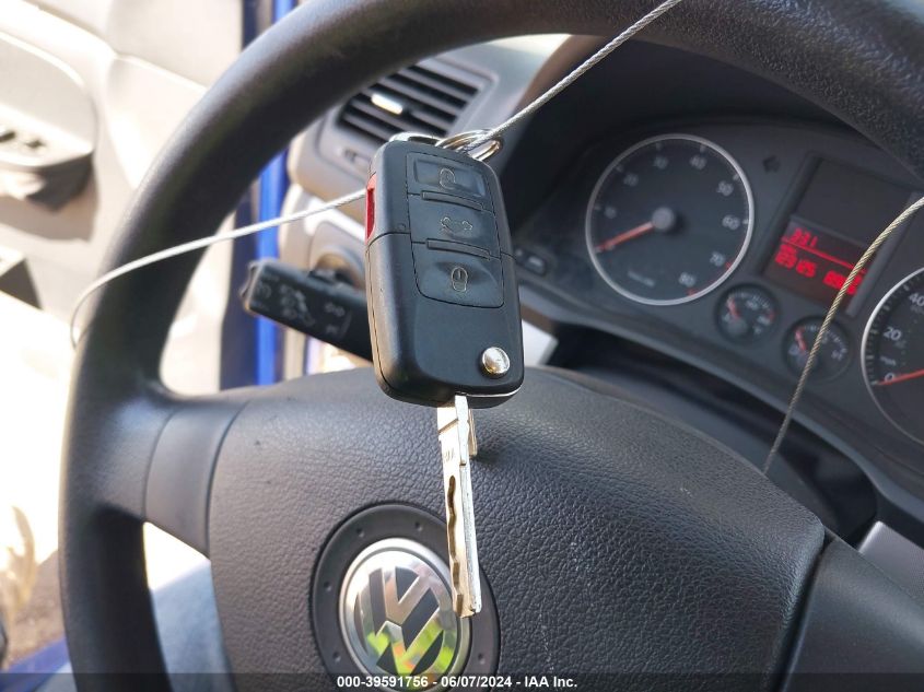 2008 Volkswagen Jetta S VIN: 3VWJZ71K58M040244 Lot: 39591756