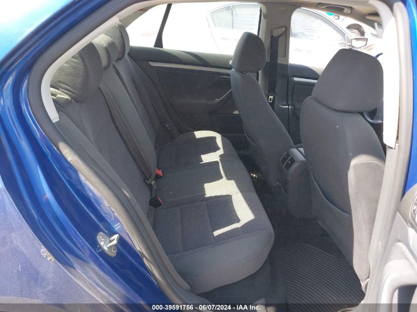 2008 Volkswagen Jetta S VIN: 3VWJZ71K58M040244 Lot: 39591756