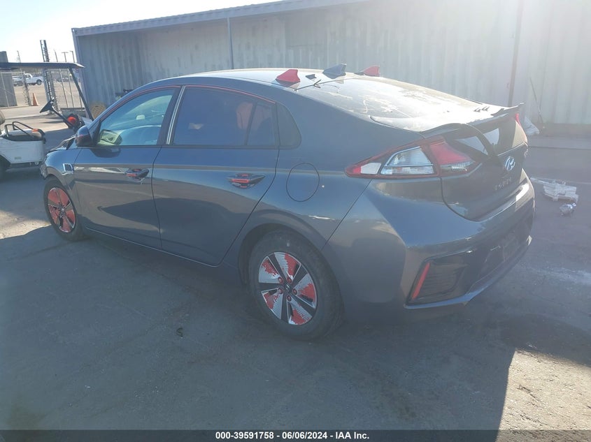 2018 Hyundai Ioniq Hybrid Blue VIN: KMHC65LC8JU064601 Lot: 39591758