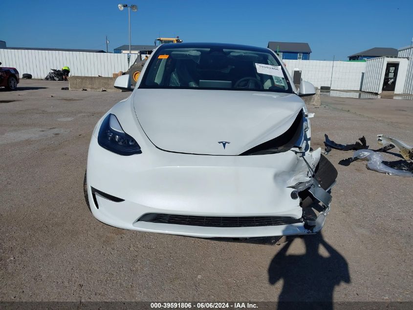 7SAYGDED6RF066040 2024 Tesla Model Y Rwd