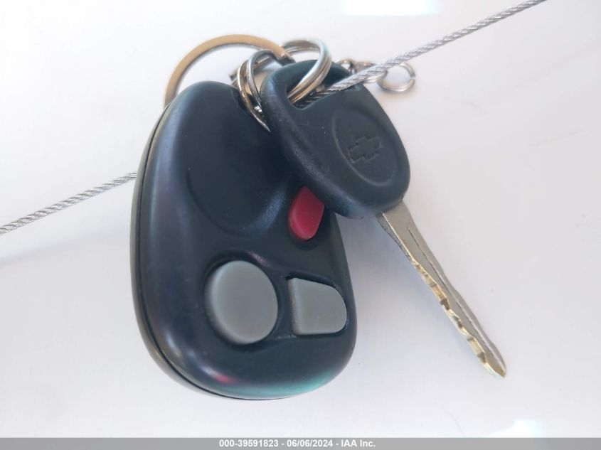 2001 Chevrolet Tahoe Lt VIN: 1GNEK13T81J308208 Lot: 39591823