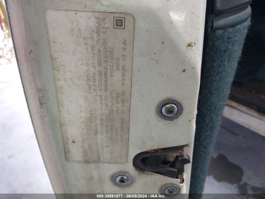 1994 Chevrolet Gmt-400 C2500 VIN: 2GCFC29K0R1200993 Lot: 39591877