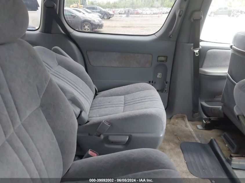 1998 Toyota Sienna Le VIN: 4T3ZF13C7WU036421 Lot: 39592002