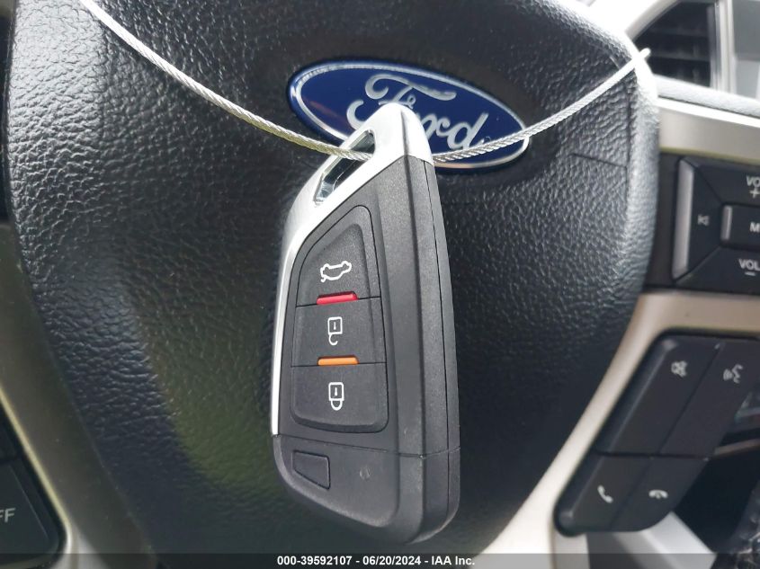 2019 Ford F-150 Lariat VIN: 1FTEW1E56KKE09156 Lot: 39592107