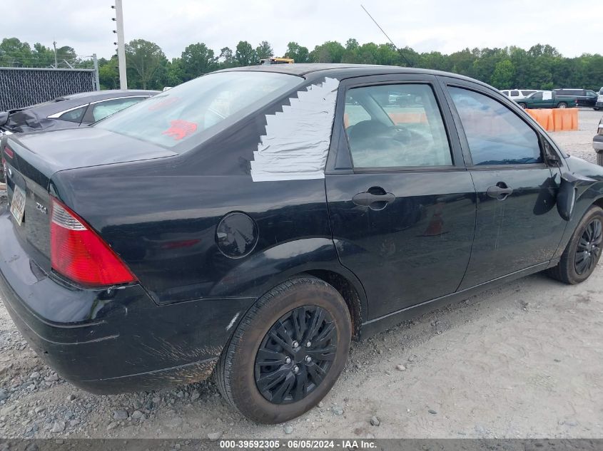 2005 Ford Focus Zx4 VIN: 1FAHP34N45W132873 Lot: 39592305
